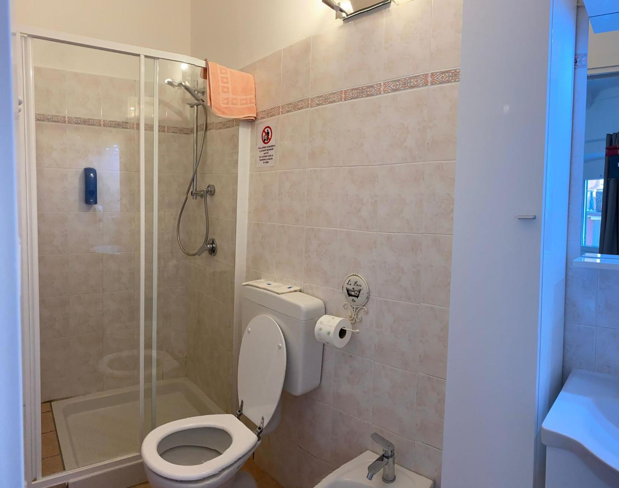 Luvegu Sciuiu Apartment Вернаца Екстериор снимка